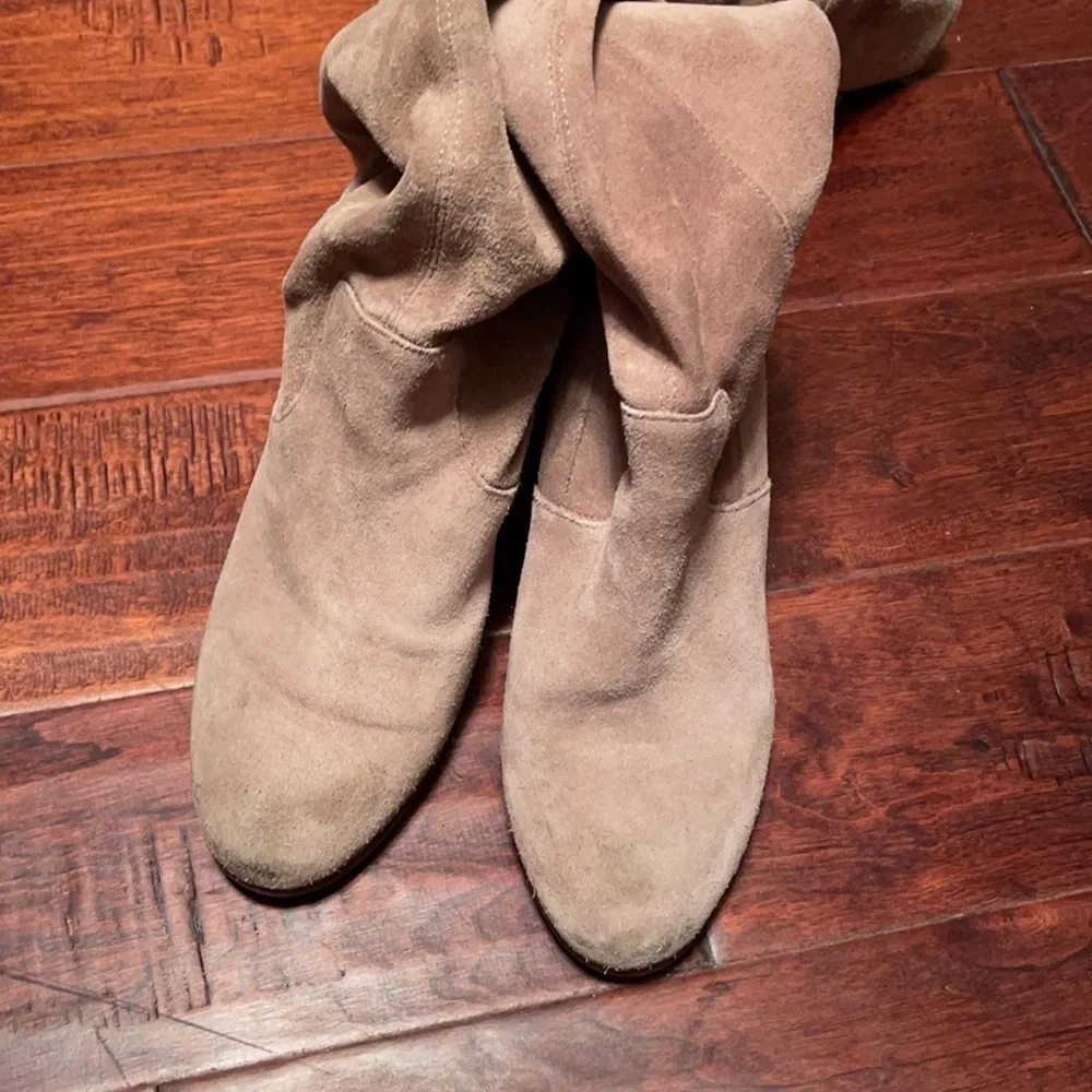 Jessica Simpson tall boots tan/ leather material over the knee style rounded toe